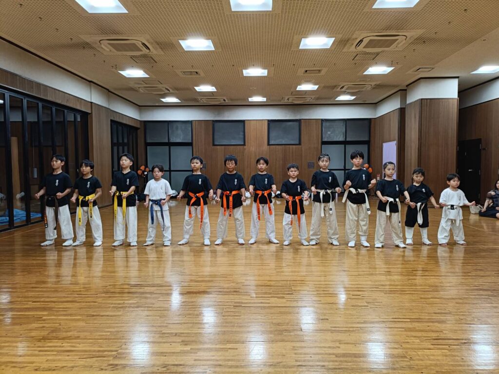足立区　少年　空手　千住 東京足立荒川道場